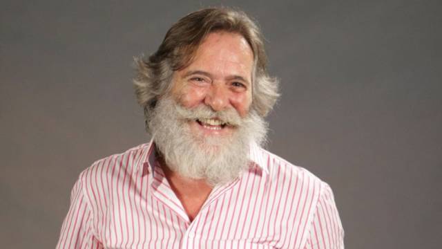 “Eu não posso me arrepender de um ato que foi feito sem pensar”, disse José de Abreu