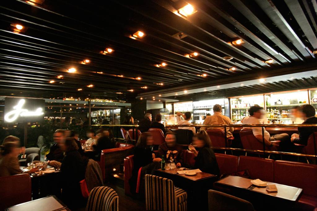 Fechado desde o ano passado, Frank Bar retorna com novo ambiente