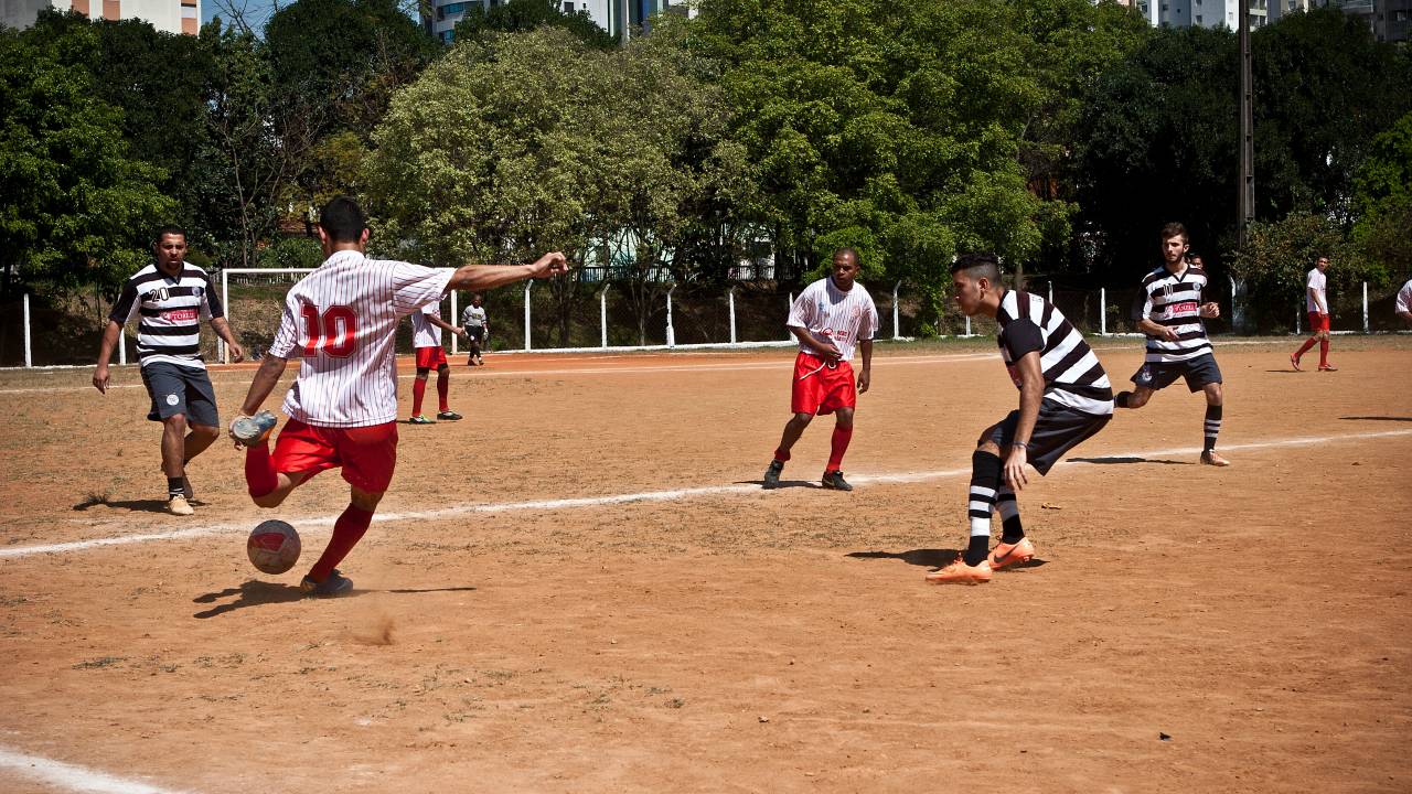 Futebol de várzea