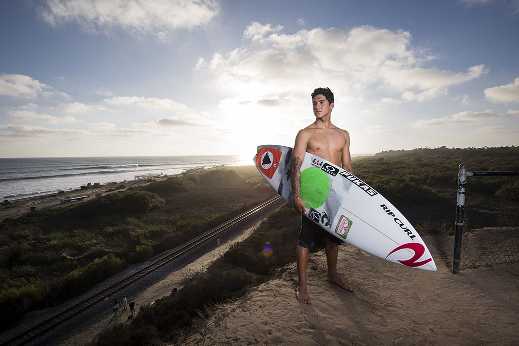 GABRIEL MEDINA-SURFISTA-102