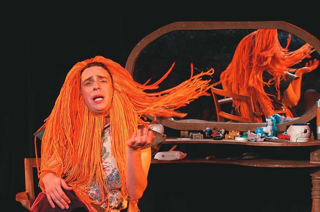 Marcelo Médici volta com “Cada Um Com Seus Pobrema”: você viu?