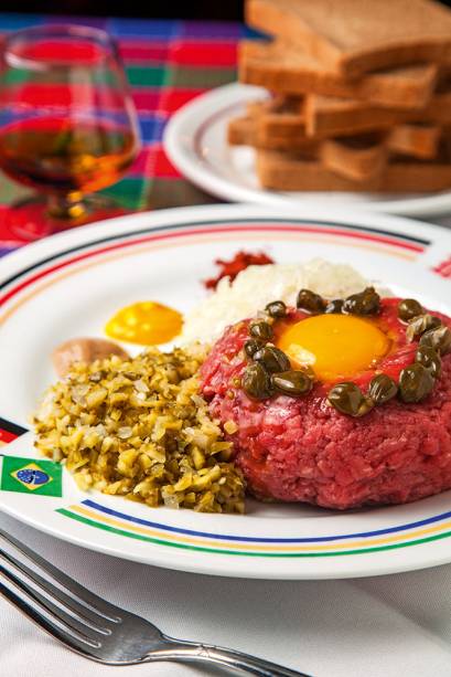 Steak tartare: a versão deste alemão se chama beef tartar e é feita com patinho moído