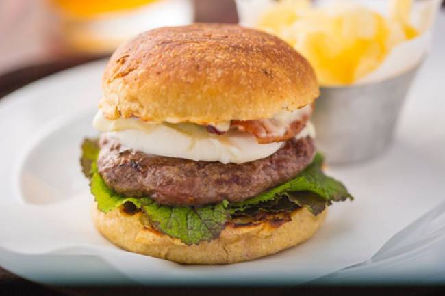 Esquina Mocotó_burguer-esquina Esquina Mocotó_burguer-esquina