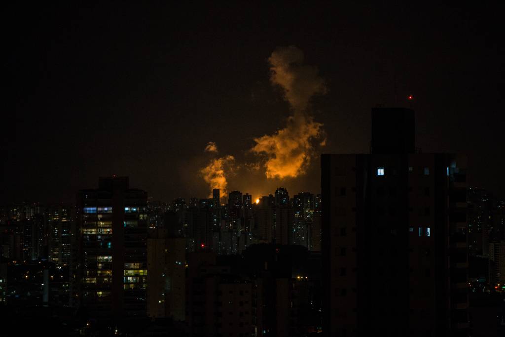 falso incêndio clarão (Foto: Ricardo D'Angelo)