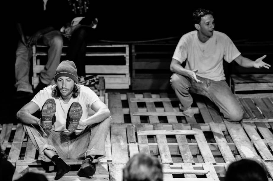 Dois Perdidos Numa Noite Suja Dois Perdidos Numa Noite Suja