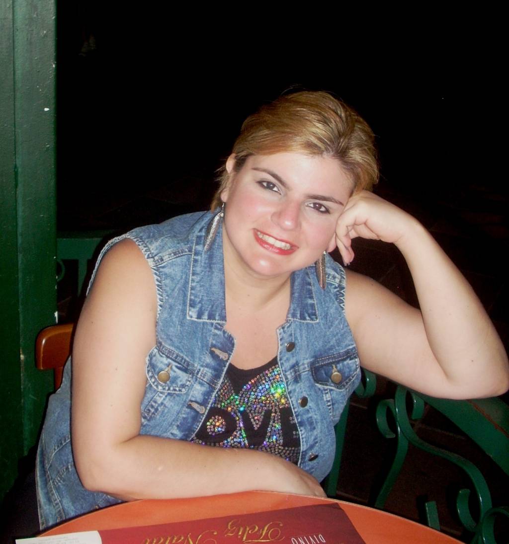 Susto com check-up faz tradutora encarar dieta e perder 26 quilos