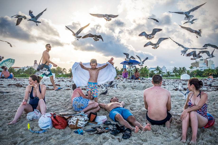 Beleza Americana, no MIS, usa praias como cenário