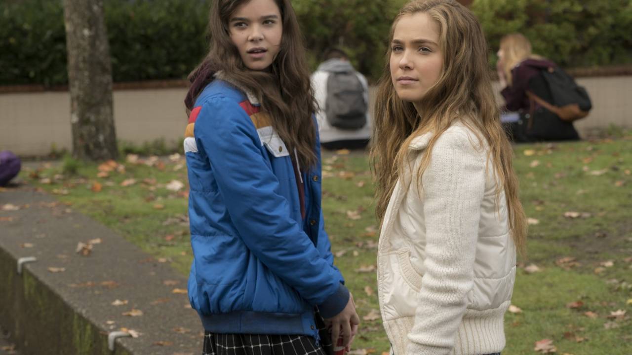 Quase 18: comédia com Hailee Steinfeld