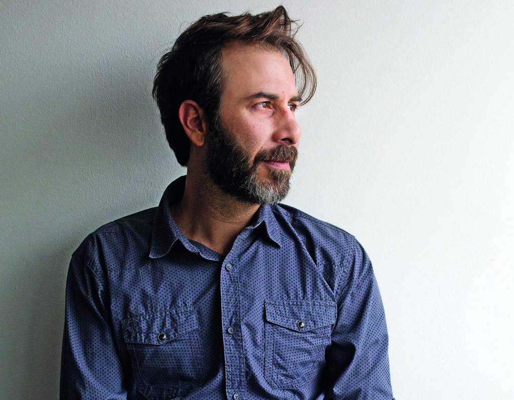 O paulistano Danilo Grangheia vive a popularidade de ator global