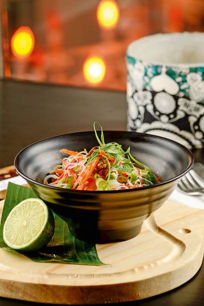 Marakuthai Kumbukha - o macarrão samui Marakuthai Kumbukha - o macarrão samui