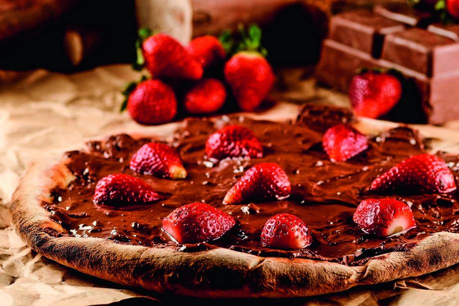 Brotinho de chocolate com morango Brotinho de chocolate com morango