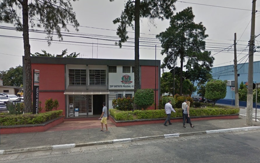 Família é encontrada morta em apartamento na Zona Leste