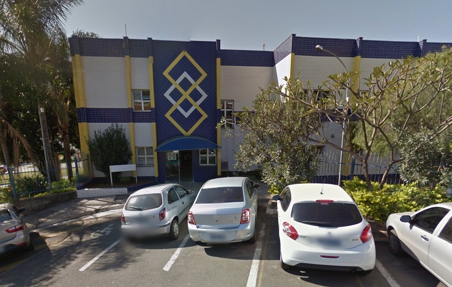 Um preso morre e 32 ficam intoxicados por comida em presídio