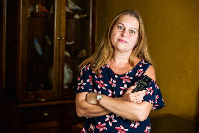 Nadia cortes telemarketing com famosos