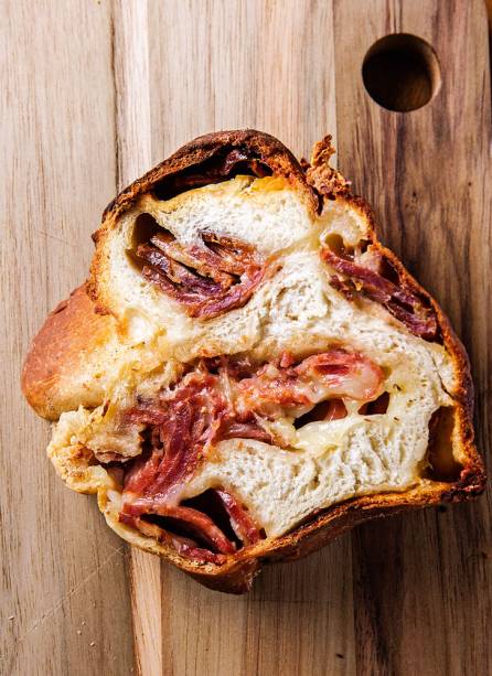 Tortano de calabresa Tortano de calabresa