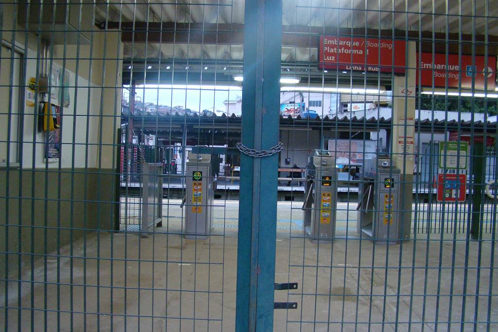 Trechos entre estações da CPTM são liberados