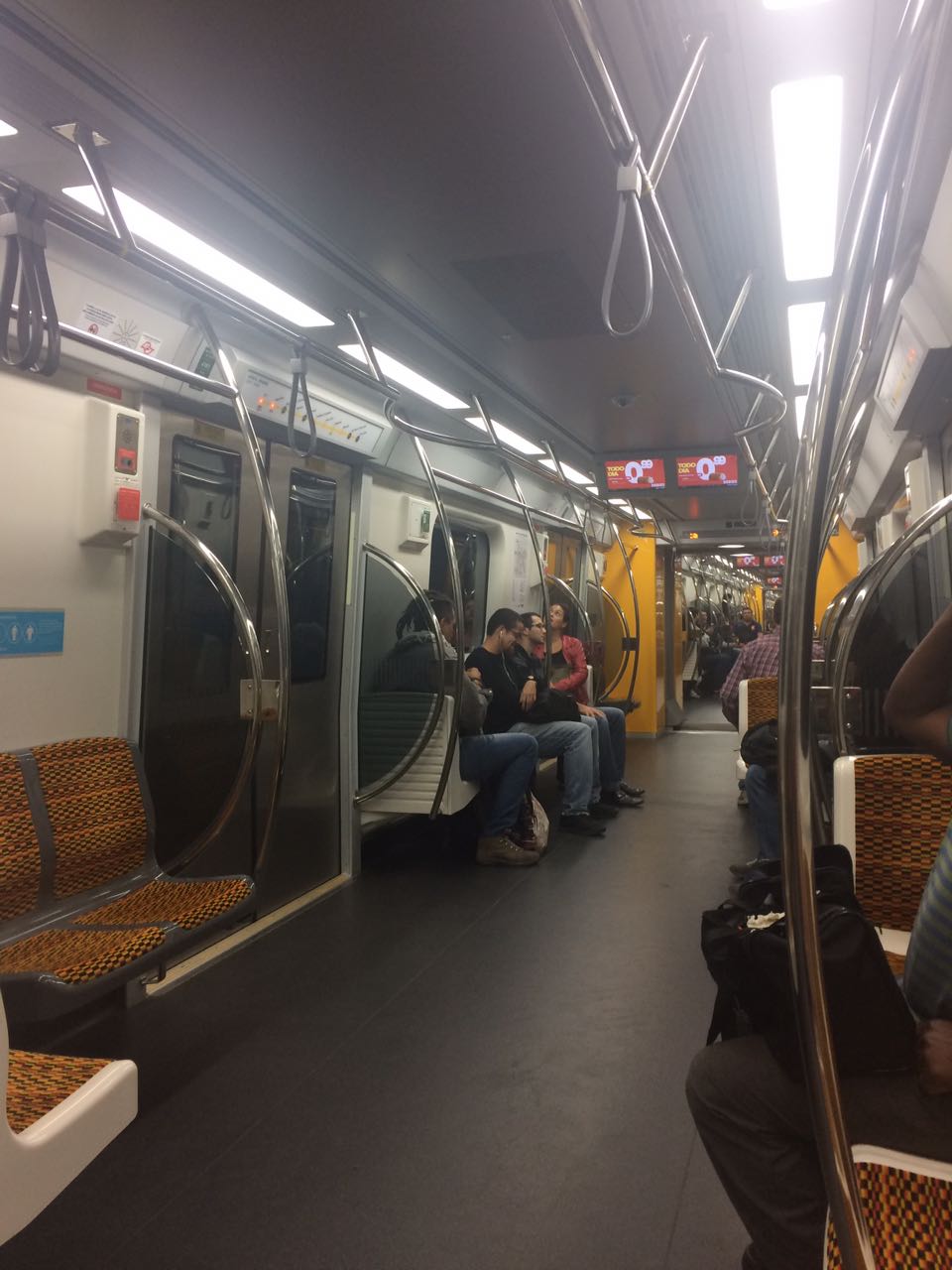 GREVE GERAL Linha 4-Amarela Metrô