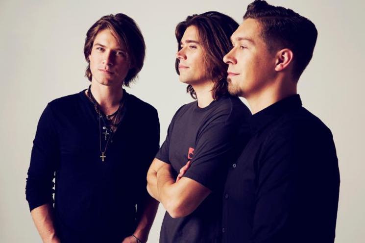 Hanson anuncia show no país para comemorar 25 anos de carreira