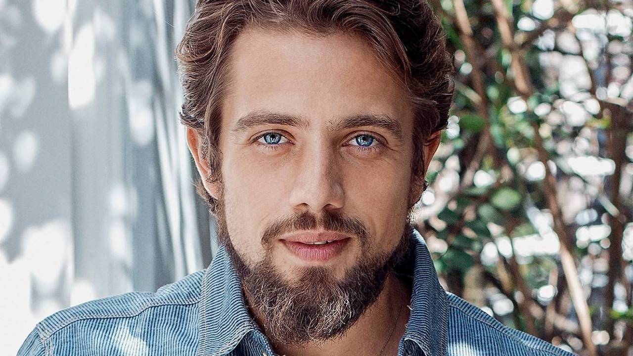 O ator Rafael Cardoso