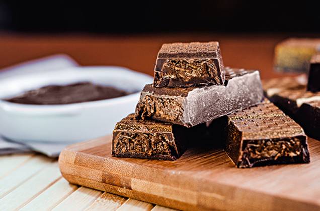 Barrinhas de chocolate com Nutella crocante Barrinhas de chocolate com Nutella crocante