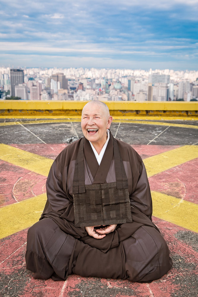 O sucesso de Monja Coen, a budista celebridade