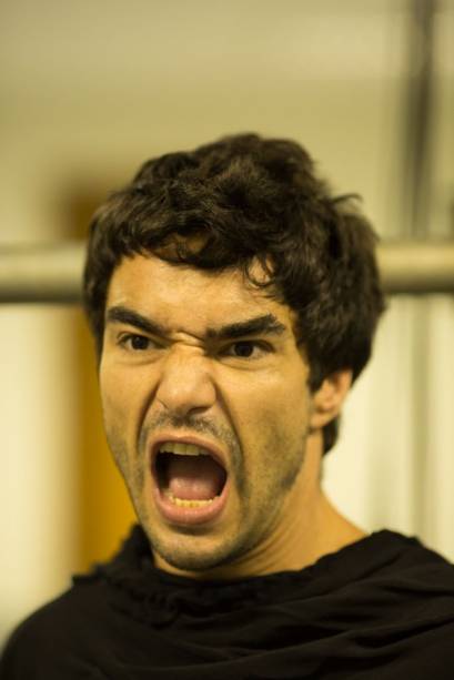 Caio Blat é Riobaldo em 'Grande Sertão: Veredas' Caio Blat é Riobaldo em 'Grande Sertão: Veredas'