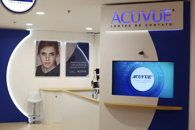 GRANDVISION BY FOTOTICA – ESPAÇO ACUVUE PREMIUM RESELLER – CRÉDITO FRÂNCIO DE HOLANDA (2)