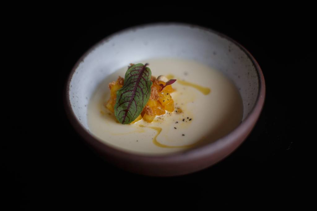 tuju_sopa fria de amendoim com melão – cold peanut soup with melon5_Ilana Lichtenstein