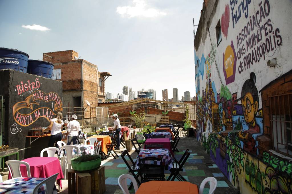 Bistrô na laje é novidade em Paraisópolis