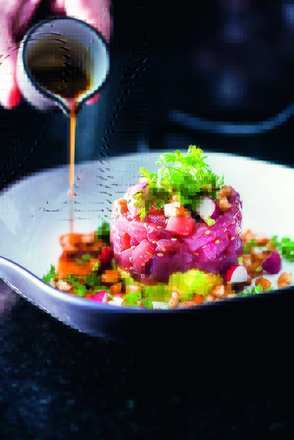 Tetto Rooftop Lounge: tartare de atum com abacate Tetto Rooftop Lounge: tartare de atum com abacate