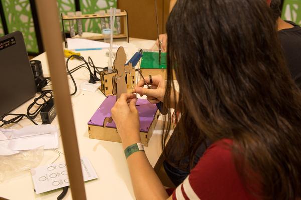 Kids Lab – Mundo Maker