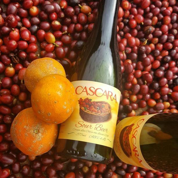 <strong>Zalaz</strong><span> com Cascara (sour com limão-cravo e chá da casca do café), Barley Wine, Pazion (american wheat com maracujá), Double Zuzi (coffee porter), California Common, Belgian Blond, Wheat Wine, Lúmen (citrus pale lager) e Áurea (IPA)</span> <strong>Zalaz</strong><span> com Cascara (sour com limão-cravo e chá da casca do café), Barley Wine, Pazion (american wheat com maracujá), Double Zuzi (coffee porter), California Common, Belgian Blond, Wheat Wine, Lúmen (citrus pale lager) e Áurea (IPA)</span>