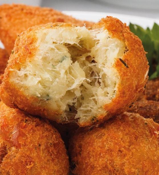 <span>Bolinho de bacalhau da </span><a href="https://gutenberg.vejasp.abril.com.br/estabelecimento/tasca-do-ze-da-maria/">Tasca do Zé e da Maria</a>