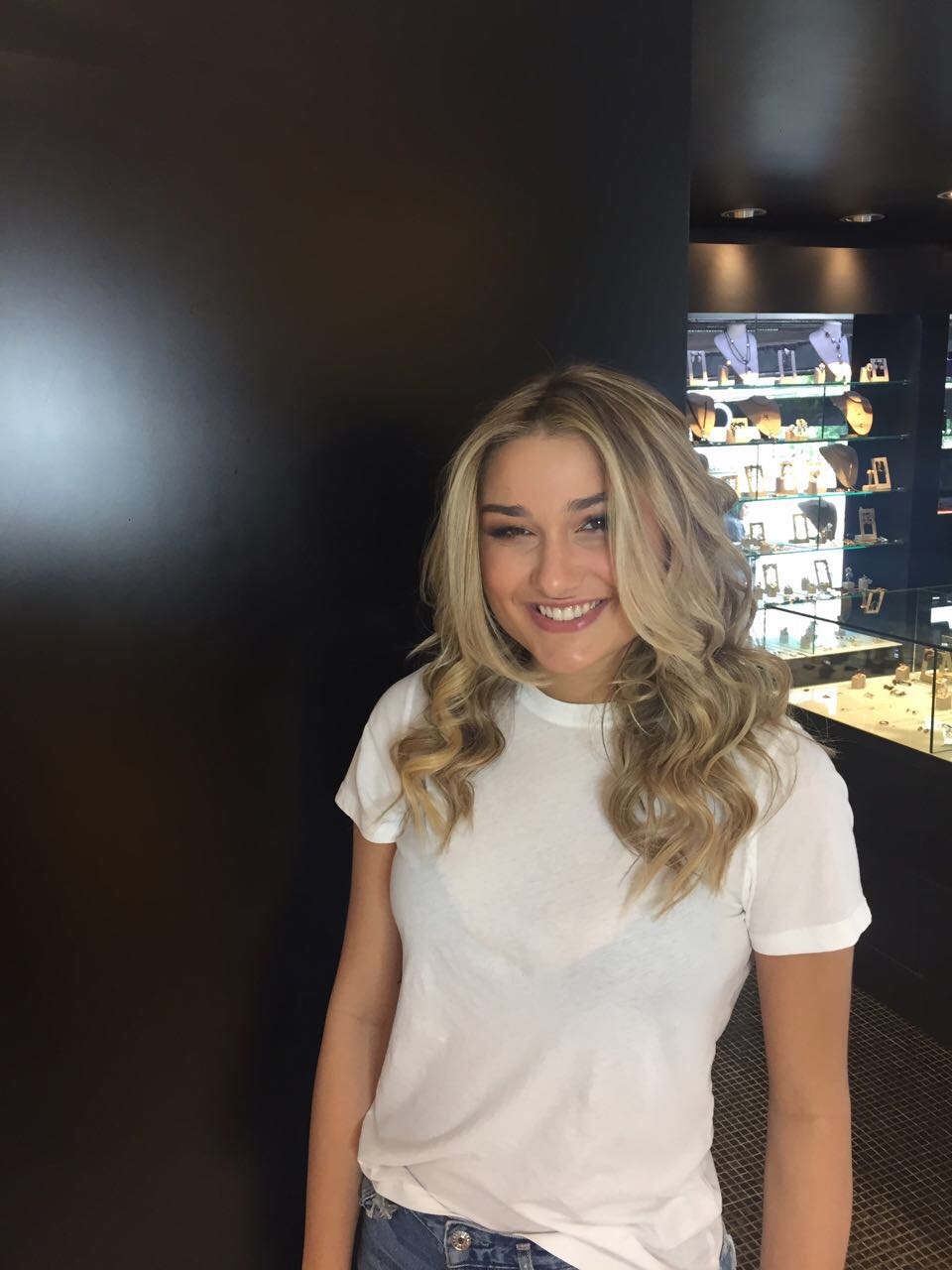 WhatsApp Image 2017-10-09 at 16.50.00