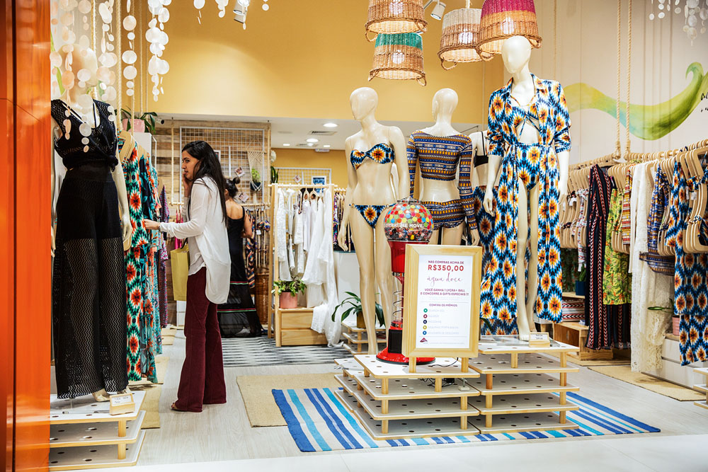 Loja ‘irmã’ da Cia Marítima tem biquínis a preços mais acessíveis