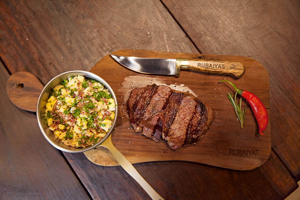 Bife de chorizo com farofa do Rubaiyat