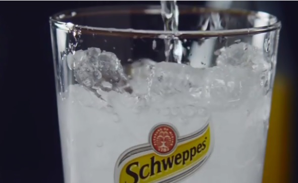 Internautas criticam mudança na fórmula do refrigerante Schweppes