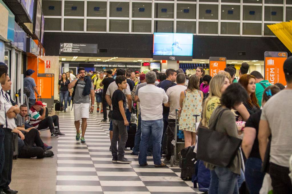 Drone causa cancelamento de voos em Congonhas por duas horas