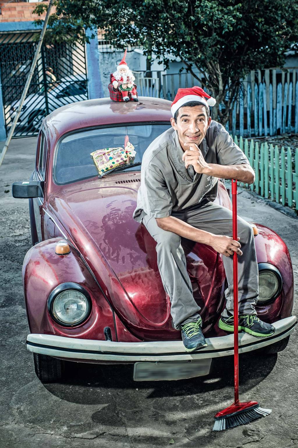 As pessoas que ajudam a tornar o Natal dos sem-teto mais feliz