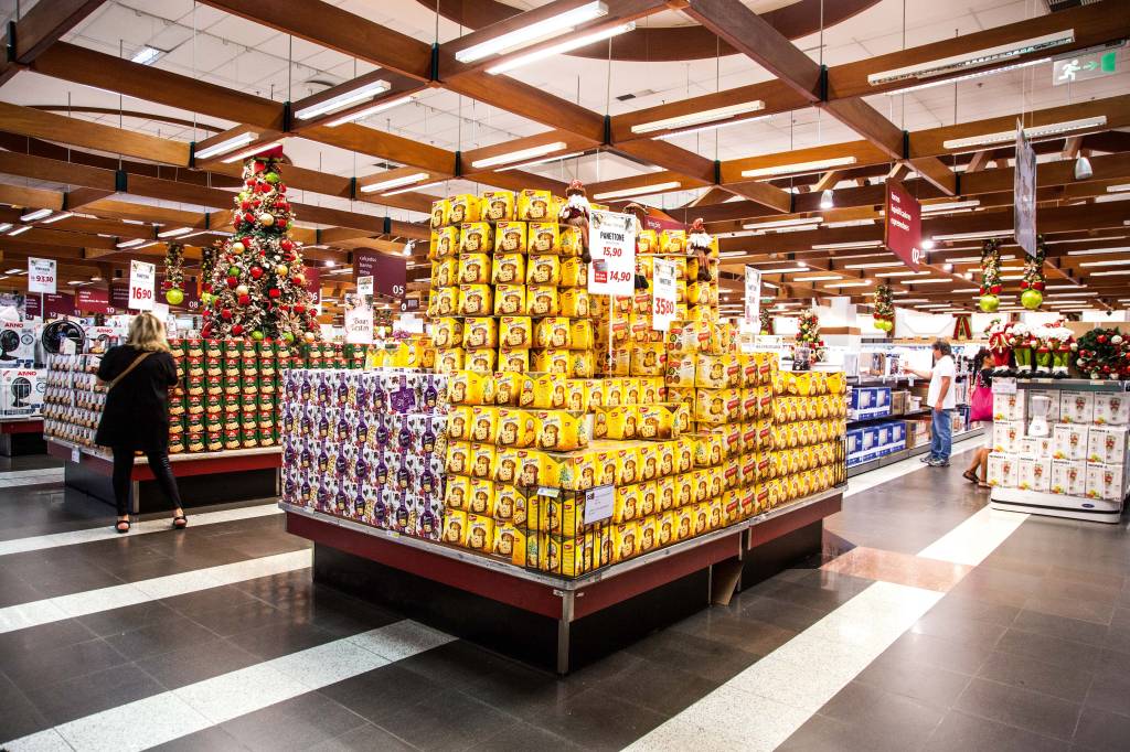 Pesquisamos o preço do panetone em dez supermercados