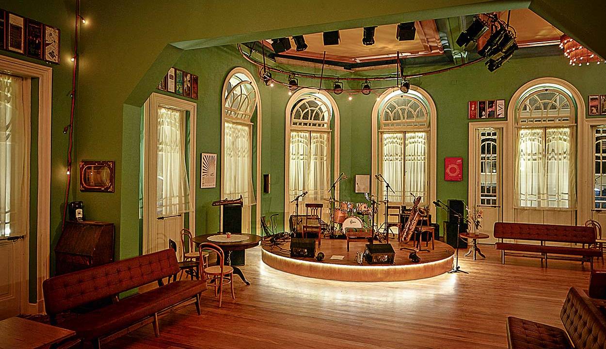 Imagem do palco do estabelecimento