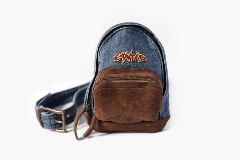 Pochete em formato de mochila - Cantão (R$ 199,00) Pochete em formato de mochila - Cantão (R$ 199,00)