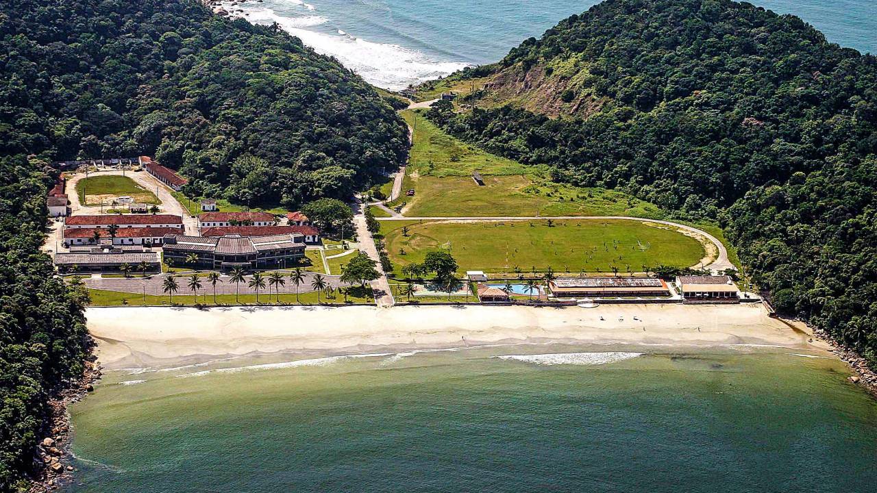 Forte dos Andradas no Guarujá: instalação militar no litoral paulista