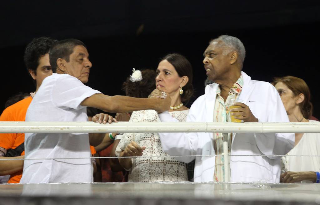 “Um dia vou te dar um porre”, diz Pagodinho para Gil