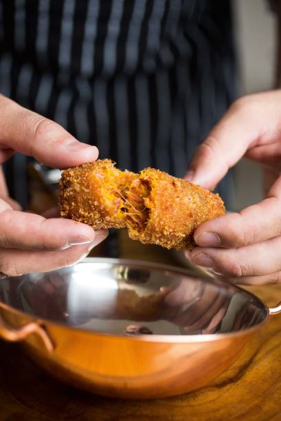 Croquete de abóbora e carne-seca Croquete de abóbora e carne-seca