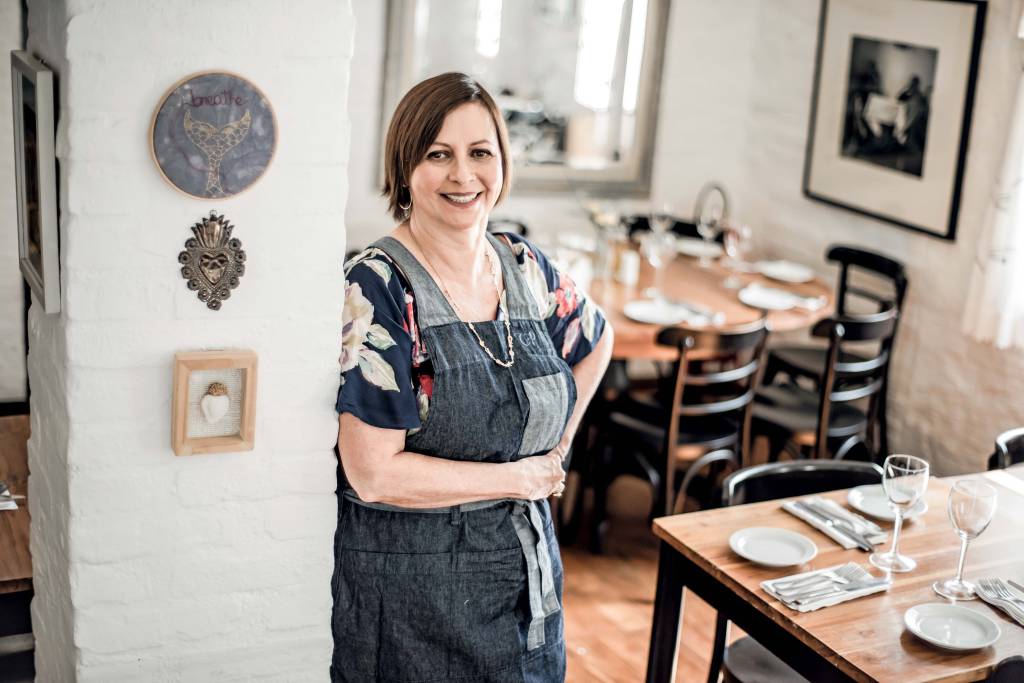 Carla Pernambuco estreia novo canal no YouTube e reality show