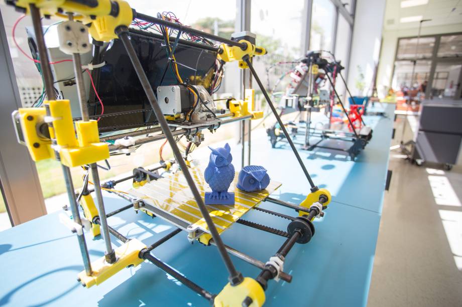 Colégio Renascença: opções que vão de ateliê de costura até laboratório maker Colégio Renascença: opções que vão de ateliê de costura até laboratório maker