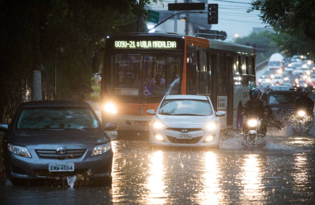 Morre terceira vítima da forte chuva que atingiu São Paulo