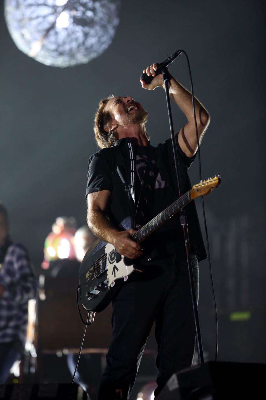 Pearl Jam empolga, mas fãs do Imagine Dragons se frustram no Lolla