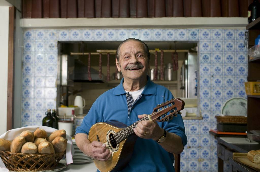 Ângelo Luisi, proprietário do restaurante Capuano. Ângelo Luisi, proprietário do restaurante Capuano.